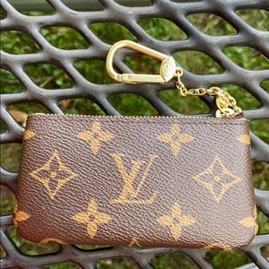 Lightly used authentic Louis Vuitton coin purse